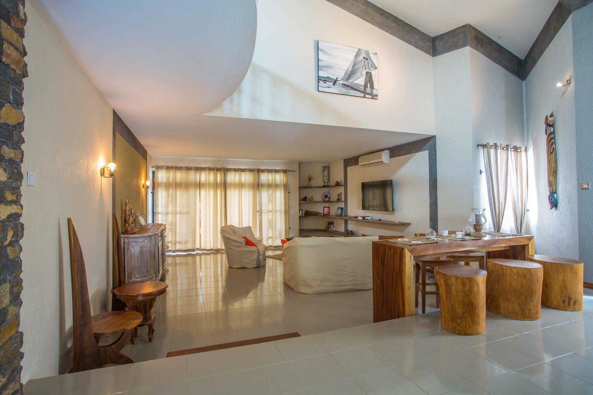 La Maison De La Plage Albion Buitenkant foto